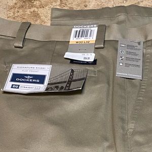Men’s Dockers 33x32 NWT